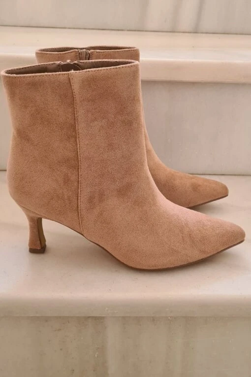 Stiefelette Bilbao -Mode Dessous Geschäft Anadirunsubtitulo 2022 09 05T184346.131