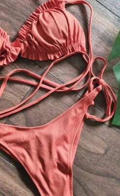 Tiras Leina Bikini -Mode Dessous Geschäft bikini tiras leina pasarelle 3