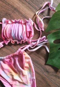 Faded Bikini -Mode Dessous Geschäft biquini destenido pasarelle 3