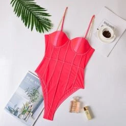 Körper Lise -Mode Dessous Geschäft body lise pasarelle 3