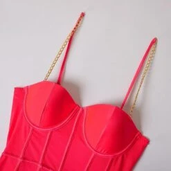 Körper Lise -Mode Dessous Geschäft body lise pasarelle 7