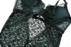 Körper Nare -Mode Dessous Geschäft body nare pasarelle 657685