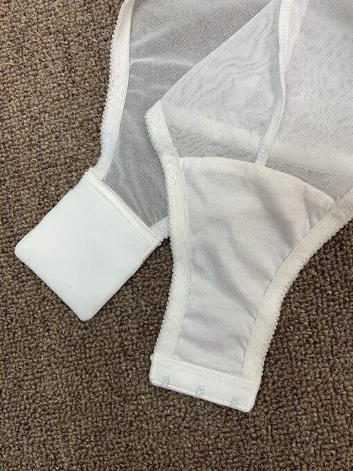Sinnlicher Körper -Mode Dessous Geschäft body sensual pasarelle 729354
