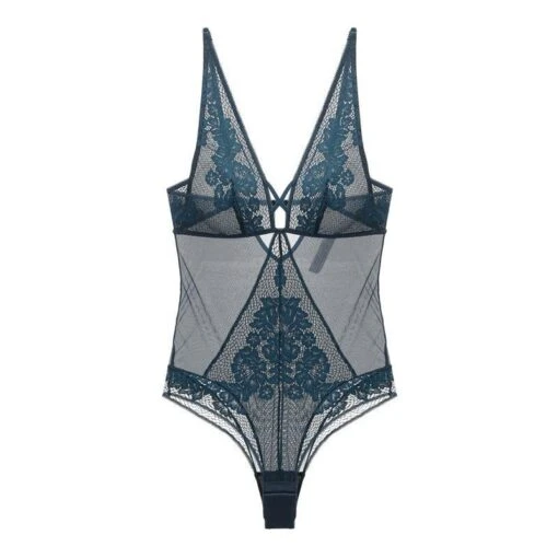 Körper-Dreieck -Mode Dessous Geschäft body triangle pasarelle 143992