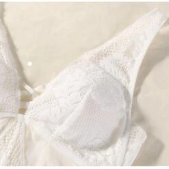 Körper-Dreieck -Mode Dessous Geschäft body triangle pasarelle 314688