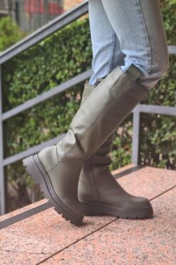 Moskau Stiefel -Mode Dessous Geschäft botas moscu pasarelle 4 35fd7d92 5204 490d 99fb 821f3106beae