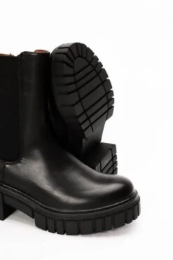 Stiefelette Österreich Schwarz -Mode Dessous Geschäft botines austria negro pasarelle 3 9faaff2f 1795 4fe3 b159 d1865986d3b8