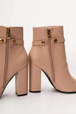 Malta Kettenstiefel -Mode Dessous Geschäft botines cadena malta pasarelle 3