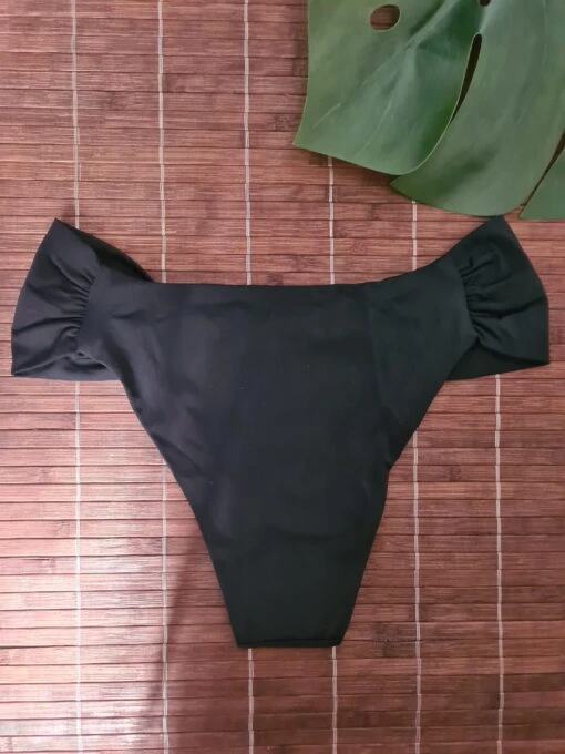 Bikiniunterteile Mallorca -Mode Dessous Geschäft braguita bikini mallorca pasarelle 5 scaled