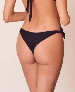Brasilianische Schlüpfer Hawaii -Mode Dessous Geschäft braguita brasilena hawai pasarelle 5