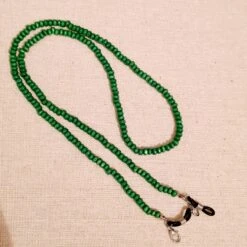 Halskettenaufhänger Masken Expresslieferung -Mode Dessous Geschäft collar colgador mascarillas envio express pasarelle verde 374824