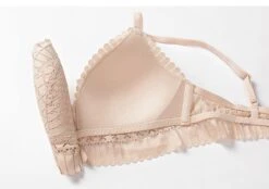 Dessous-Set Frankreich 36 Dessous-Set Frankreich -Mode Dessous Geschäft conjunto lenceria francia pasarelle 15