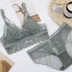 Lara Dessous Set -Mode Dessous Geschäft conjunto lenceria lara pasarelle gris l 207912
