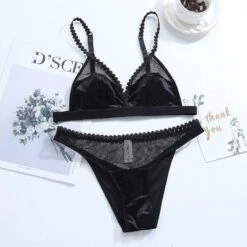 Milanes Dessous Set -Mode Dessous Geschäft conjunto lenceria milanes pasarelle 10