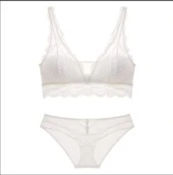 Unterwäsche-Set Mira -Mode Dessous Geschäft conjunto lenceria mira pasarelle 9