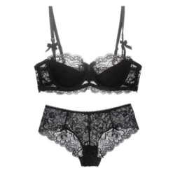 Riviera Ensemble -Mode Dessous Geschäft conjunto riviera pasarelle 3
