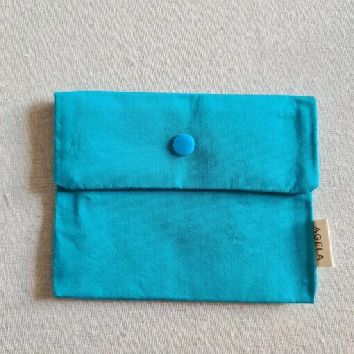 Wasserdichter Maskenbezug -Mode Dessous Geschäft funda para mascarillas impermeable pasarelle 2 730677 scaled