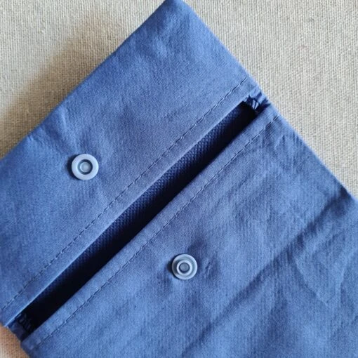 Wasserdichter Maskenbezug -Mode Dessous Geschäft funda para mascarillas impermeable pasarelle 719739 scaled