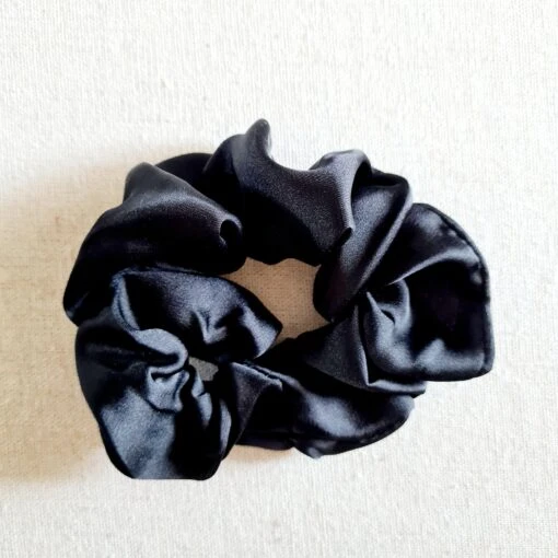 Glatter Flor Expresslieferung -Mode Dessous Geschäft goma de pelo liso envio express pasarelle negro 743863 scaled
