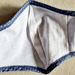 Blaue Tupfenmaske -Mode Dessous Geschäft mascarilla lunares azul pasarelle 868103