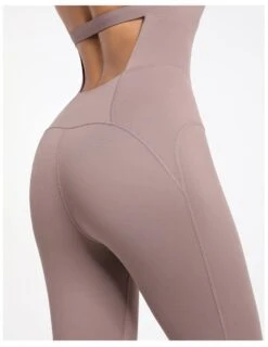 Pau Affe -Mode Dessous Geschäft mono pau pasarelle 7