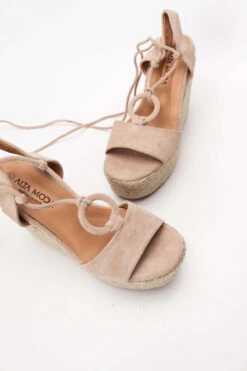 Deia Hohe Keilsandale -Mode Dessous Geschäft platformes espantrigies lace up me diakosmitiko kr 66565 7vhm
