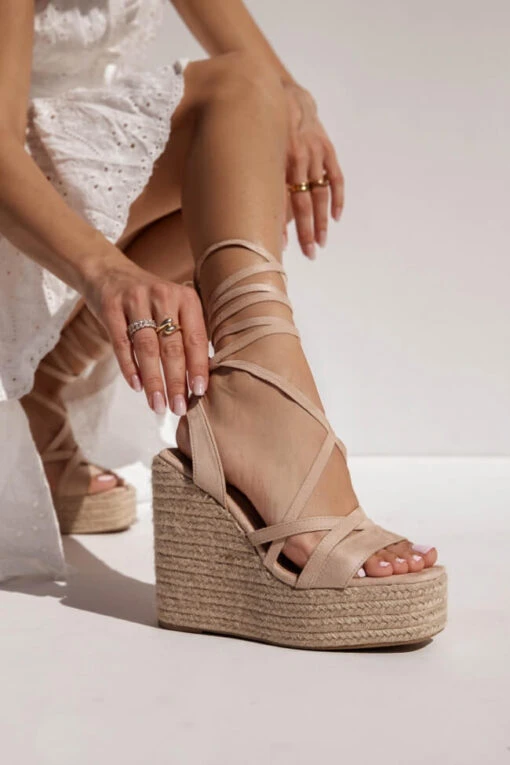 Feroe Hohe Keilsandale -Mode Dessous Geschäft platformes espantrigies me xiasti louria 66605 j93i