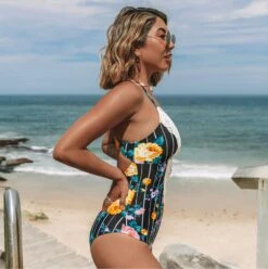 Badeshorts Mit Streifendruck Und Spitze -Mode Dessous Geschäft trt