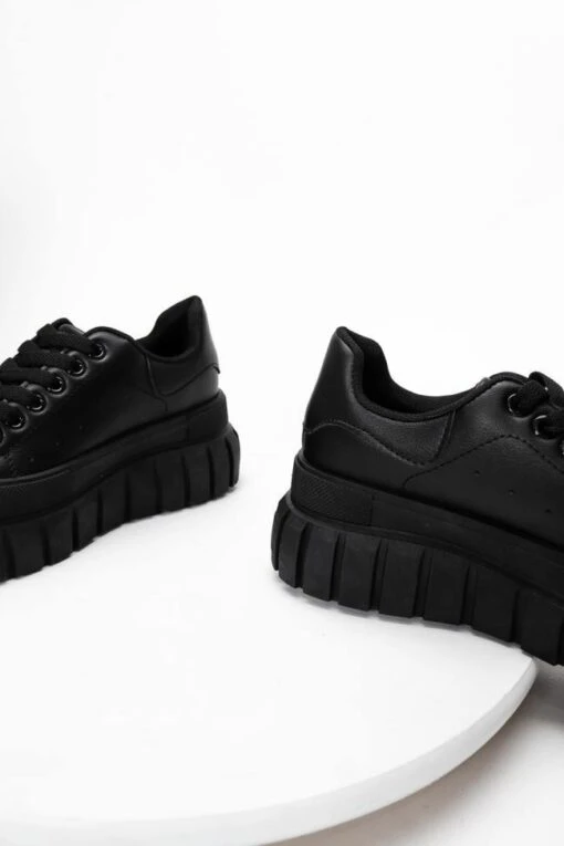 Ausbilder Luxemburg -Mode Dessous Geschäft zapatillas luxemburgo pasarelle 3 6a5bc942 1709 4109 bdae 9eded3bad52e
